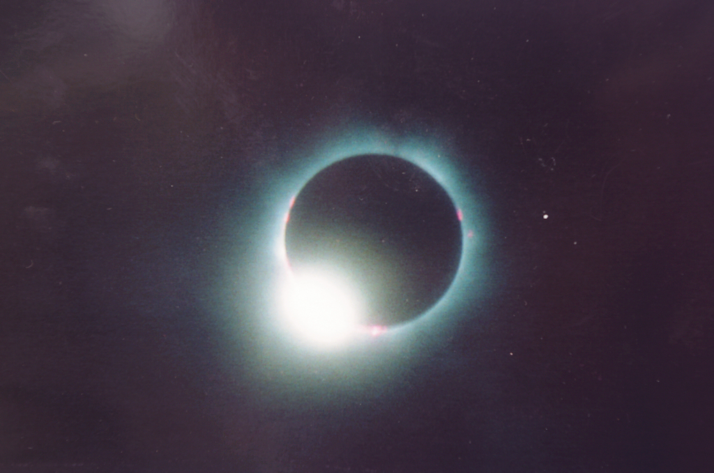 Total Eclipse Munich 1999 - Image1 - re-size